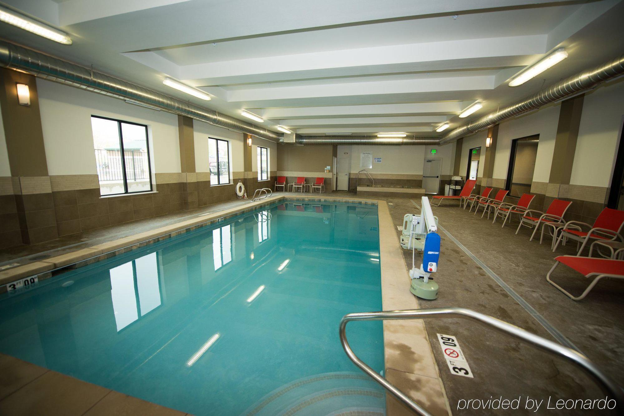 Holiday Inn Express & Suites Denver South - Castle Rock By Ihg Εξωτερικό φωτογραφία