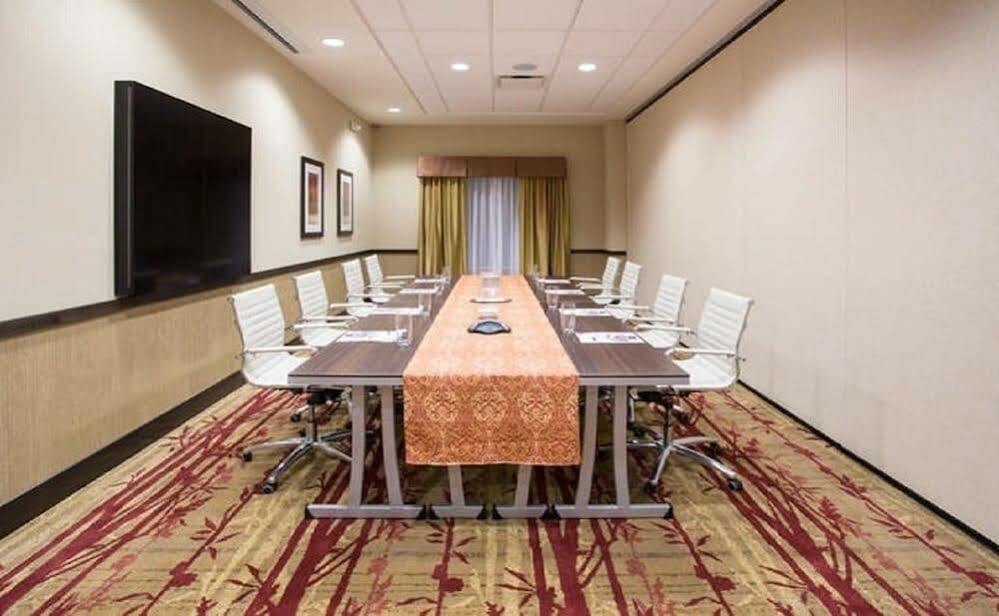 Holiday Inn Express & Suites Denver South - Castle Rock By Ihg Εξωτερικό φωτογραφία